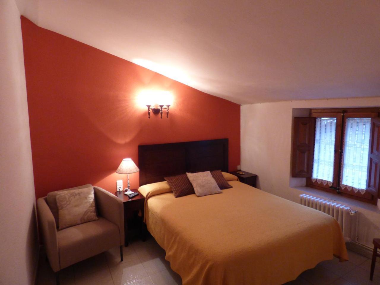 Fonda Marsal Guest House Tavertet Bagian luar foto